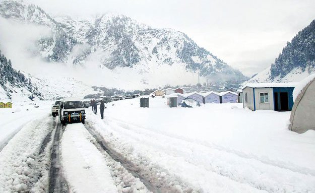Mine Workers Missing Due To Heavy Snowfall
